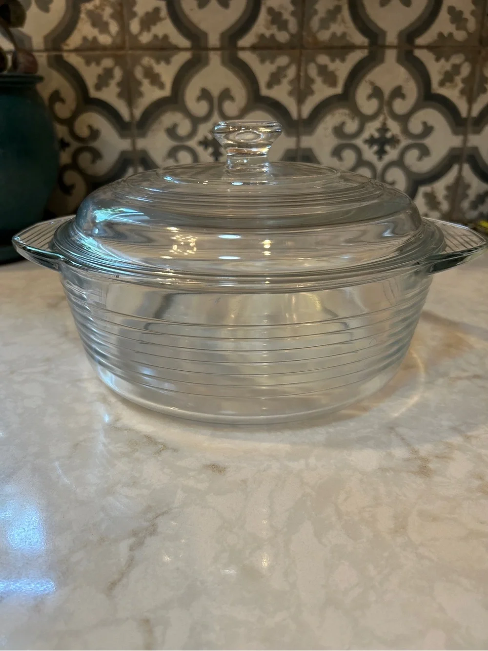1990s Vintage Libbey Ribbed Glass Lidded Casserole Baking Dish- EUC